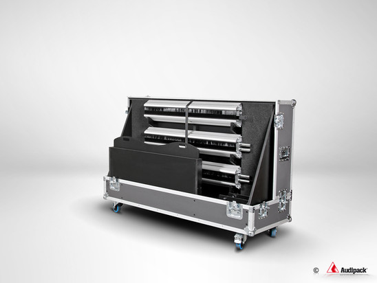 1. Flightcase for stack-lift and screen
